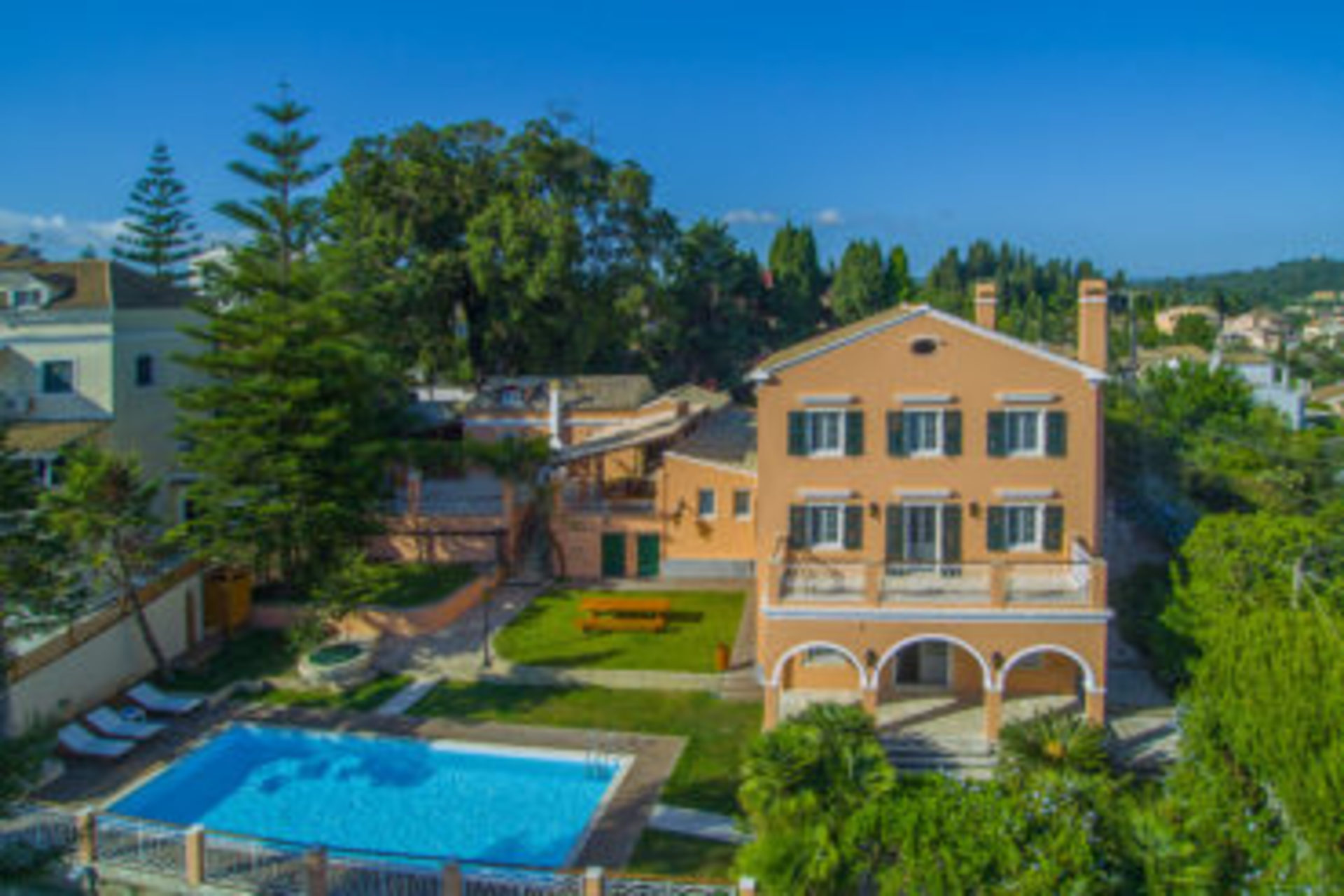 Private Pool & Breathtaking Views, Corfu Villa 1000