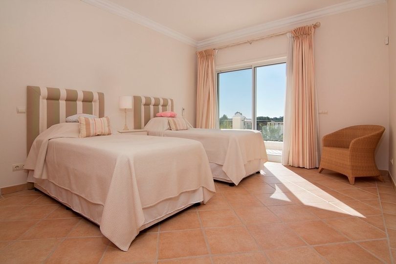 5 Star Villa Lydia - Refined Luxury with Private Cinema