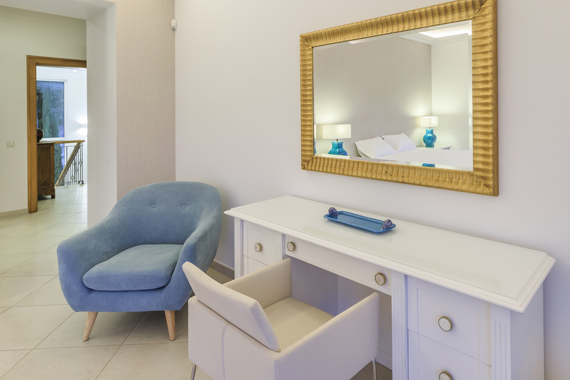 5 Star Villa Cyclamen – Luxury Pools & Spa