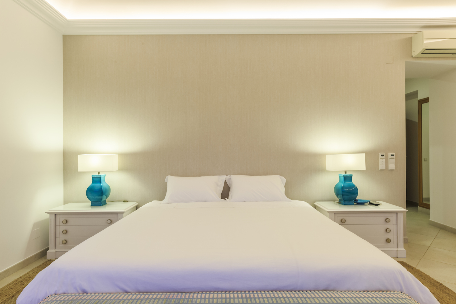 5 Star Villa Cyclamen – Luxury Pools & Spa