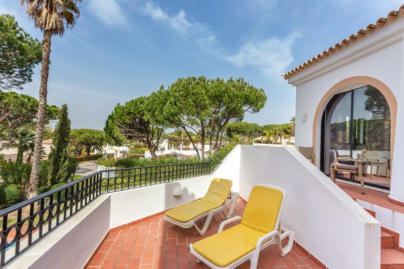 5 Star Villa Pinheiro - Private Pool & Garden Luxury