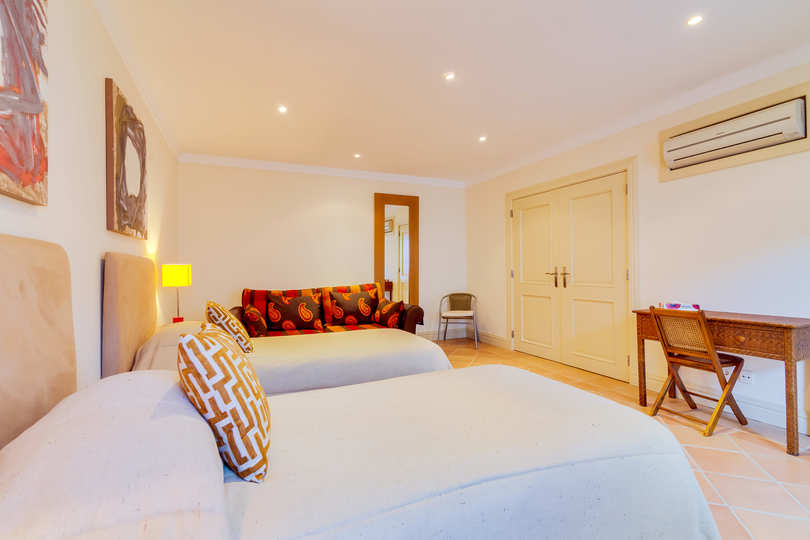 5 Star Villa Hibiscus - Quinta Verde Retreat