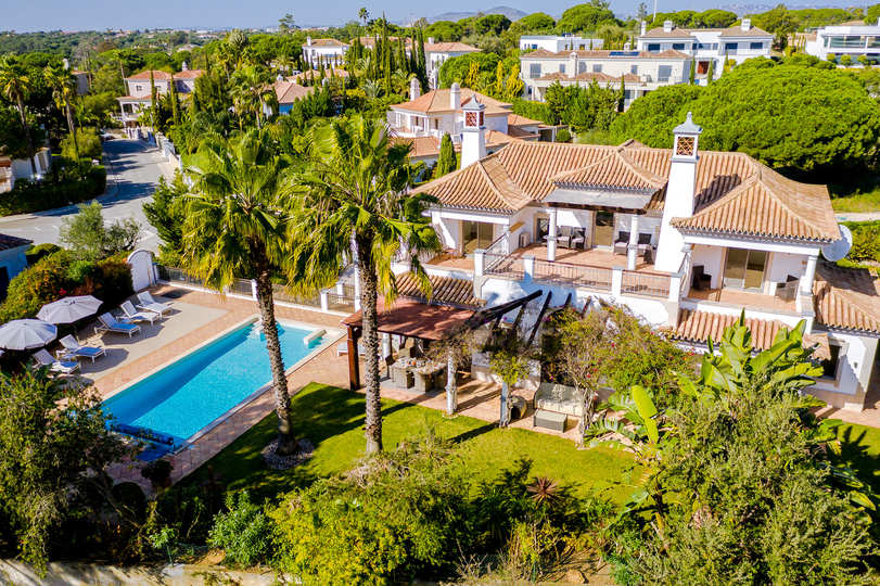 5 Star Villa Hibiscus - Quinta Verde Retreat