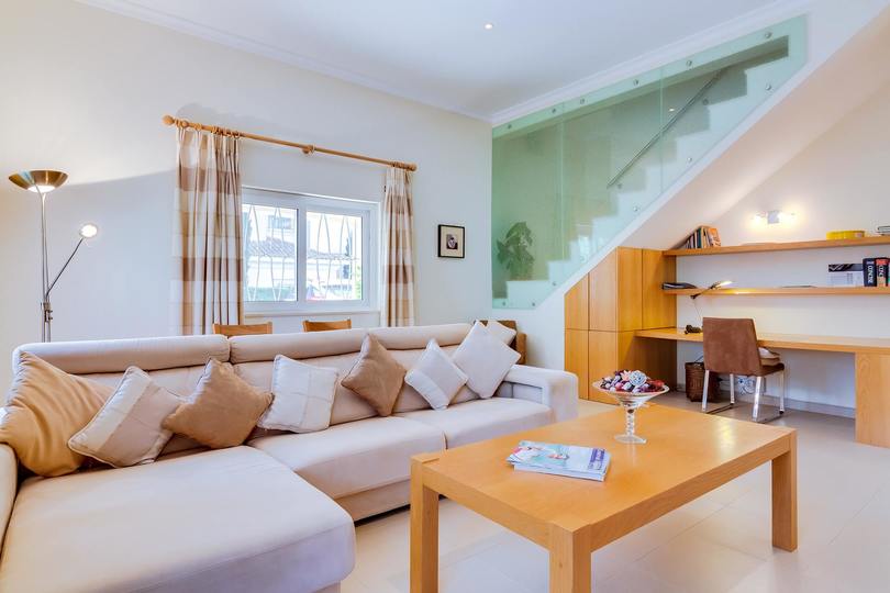 5 Star Villa Amari - Heatable Pool & Private Garden