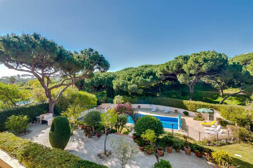 5 Star Villa Amari - Heatable Pool & Private Garden