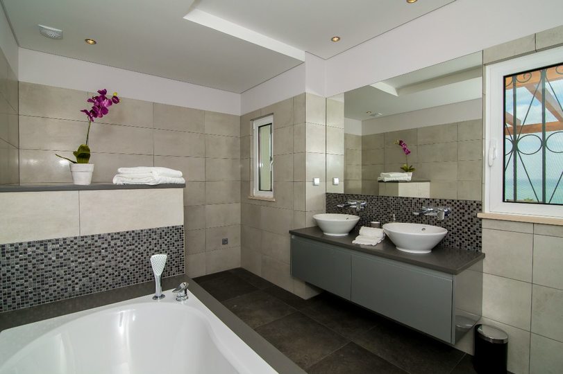 5 Star Villa Alegria - Luxe Sea Views & Pool Retreat