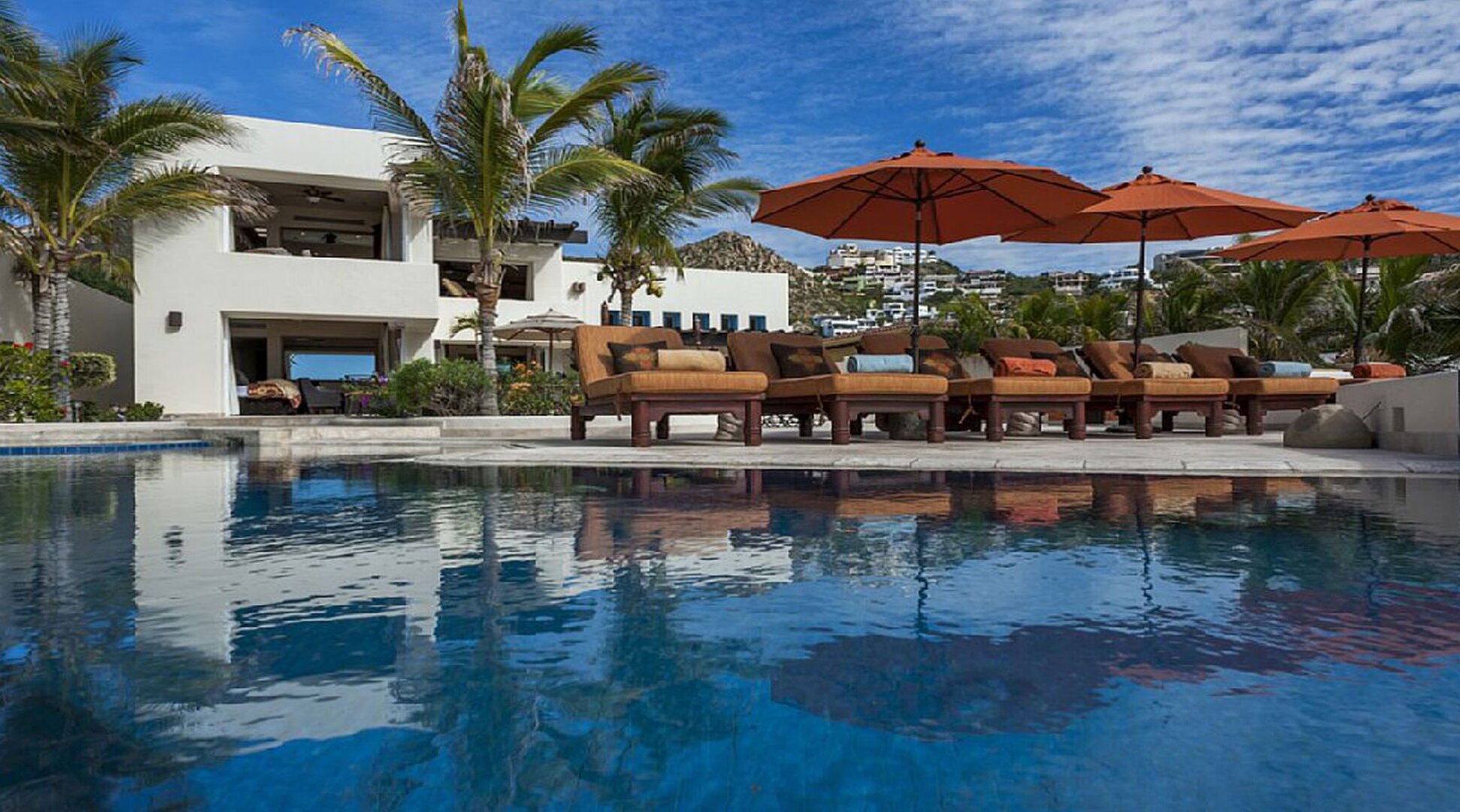 Private Pool & Steps to Paradise, Cabo San Lucas Mansion 1002
