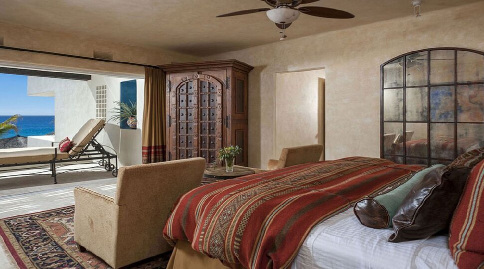 Private Pool & Steps to Paradise, Cabo San Lucas Mansion 1002