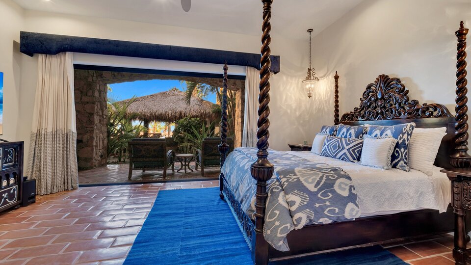 Picture Relaxing Beside Your Private Pool in Cabo San Lucas Reading Your Favourite Book, Cabo San Lucas Villa 1028