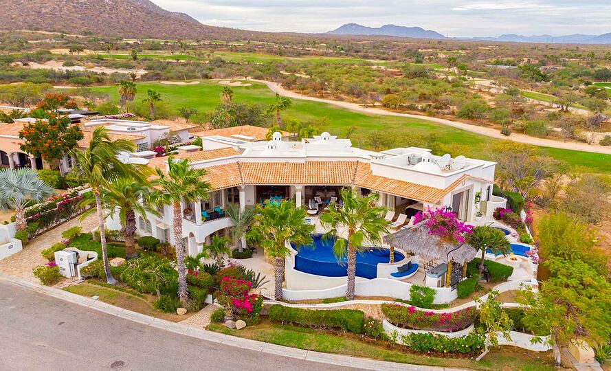 Luxury Villa in Cabo San Lucas Awaits You, Cabo San Lucas Villa 1039