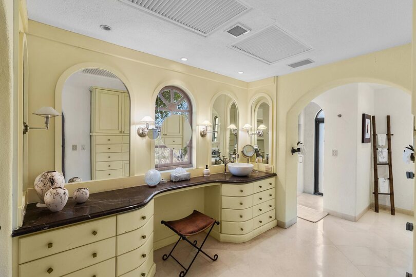 Luxury Villa in Cabo San Lucas Awaits You, Cabo San Lucas Villa 1039