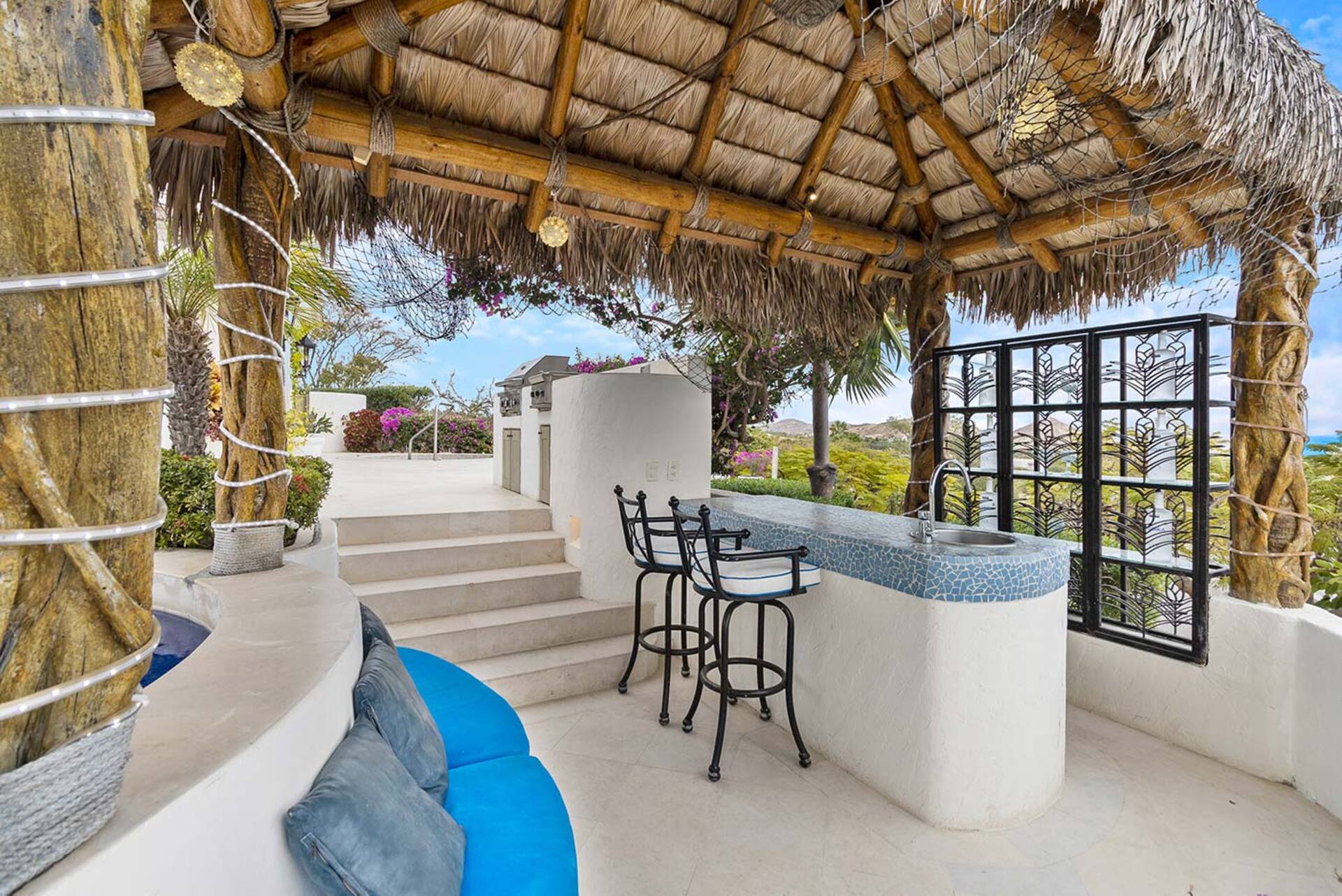 Luxury Villa in Cabo San Lucas Awaits You, Cabo San Lucas Villa 1039