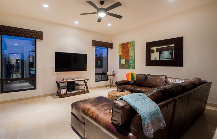 Ultimate Luxury Awaits, Cabo San Lucas Mansion 1040