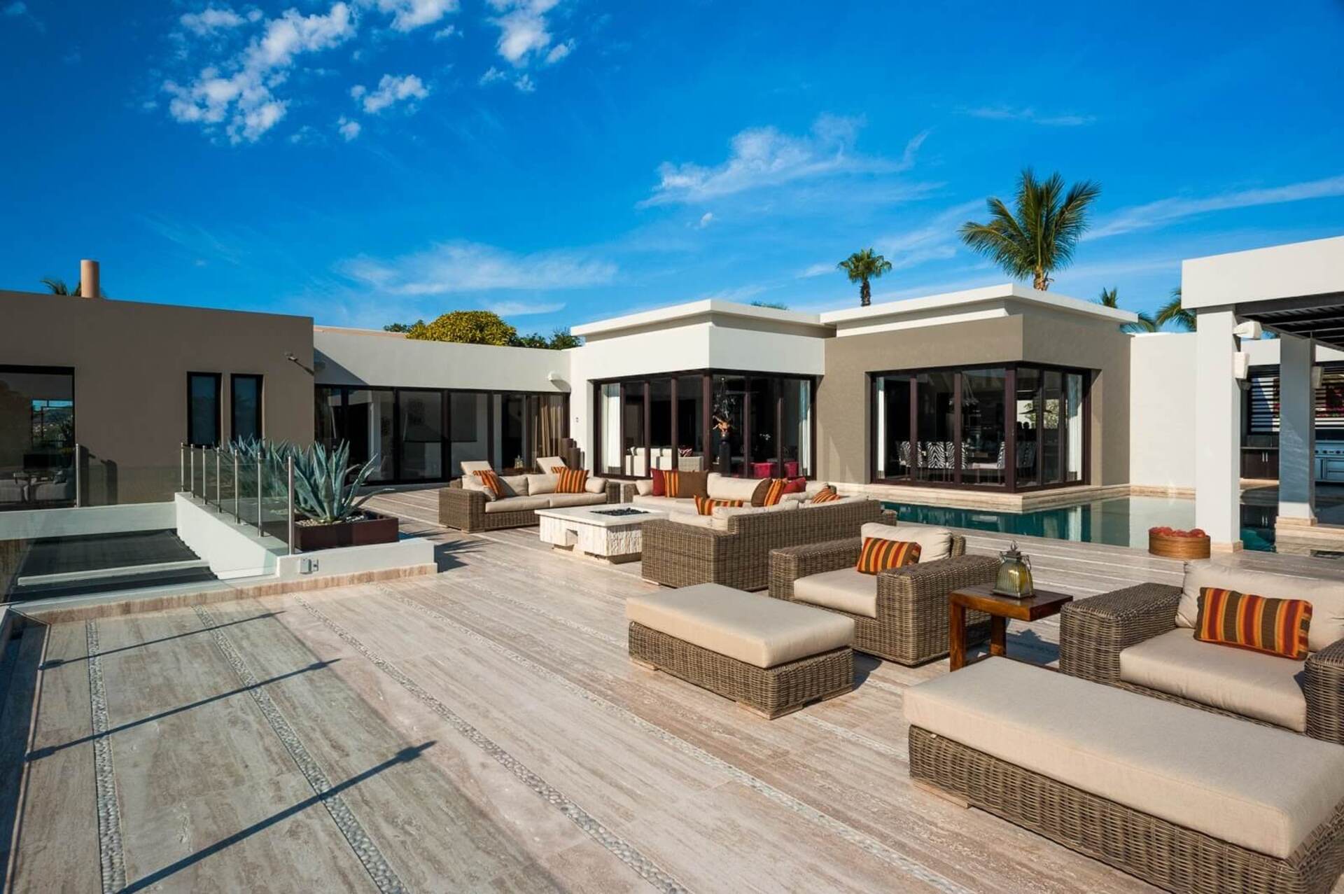Private Luxury Escape, Cabo San Lucas Villa 1048