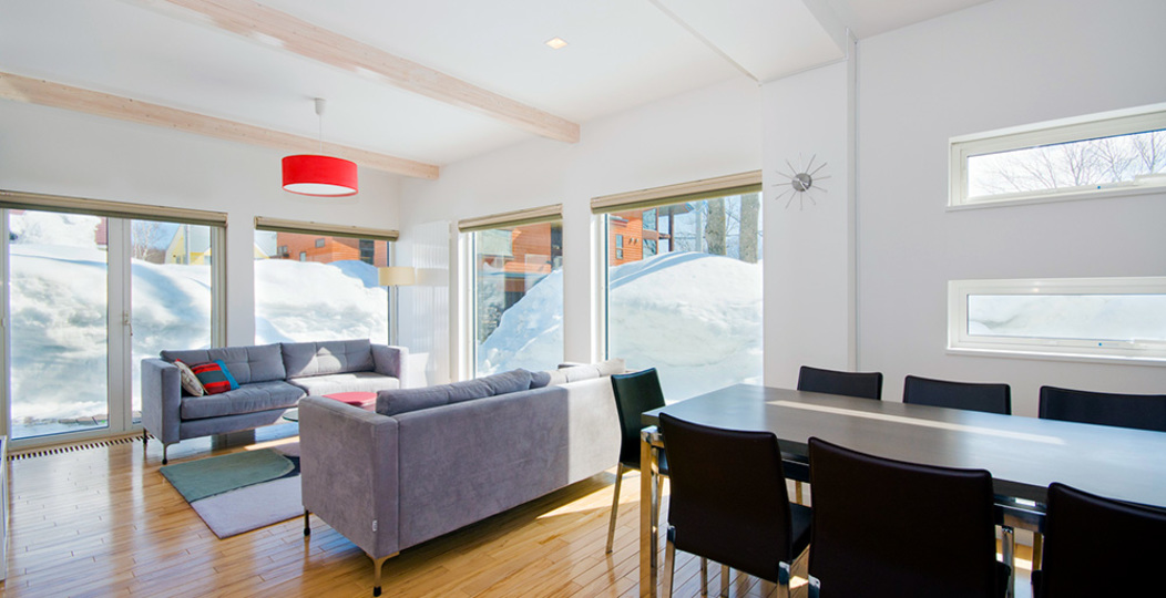 Luxury 3 Bed Ski Chalet with Breathtaking Views, Niseko Chalet 1002