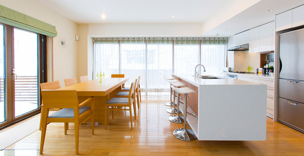 Luxury 4 Bed Ski Chalet in Hirafu, Niseko Chalet 1006