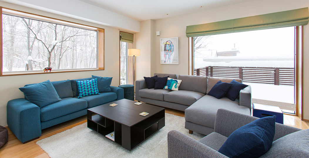 Luxury 4 Bed Ski Chalet in Hirafu, Niseko Chalet 1006