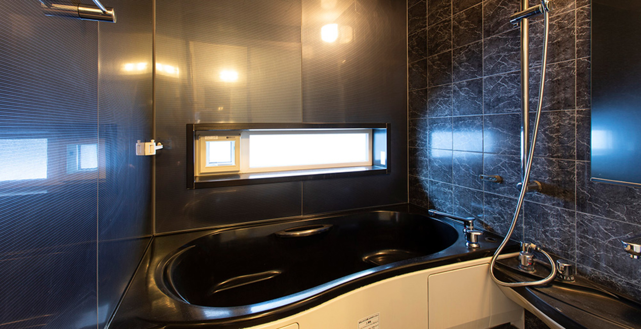 Exclusive 2 Bedroom Vacation Home in Hirafu, Close to Ski Resort, Niseko Apartment 1016
