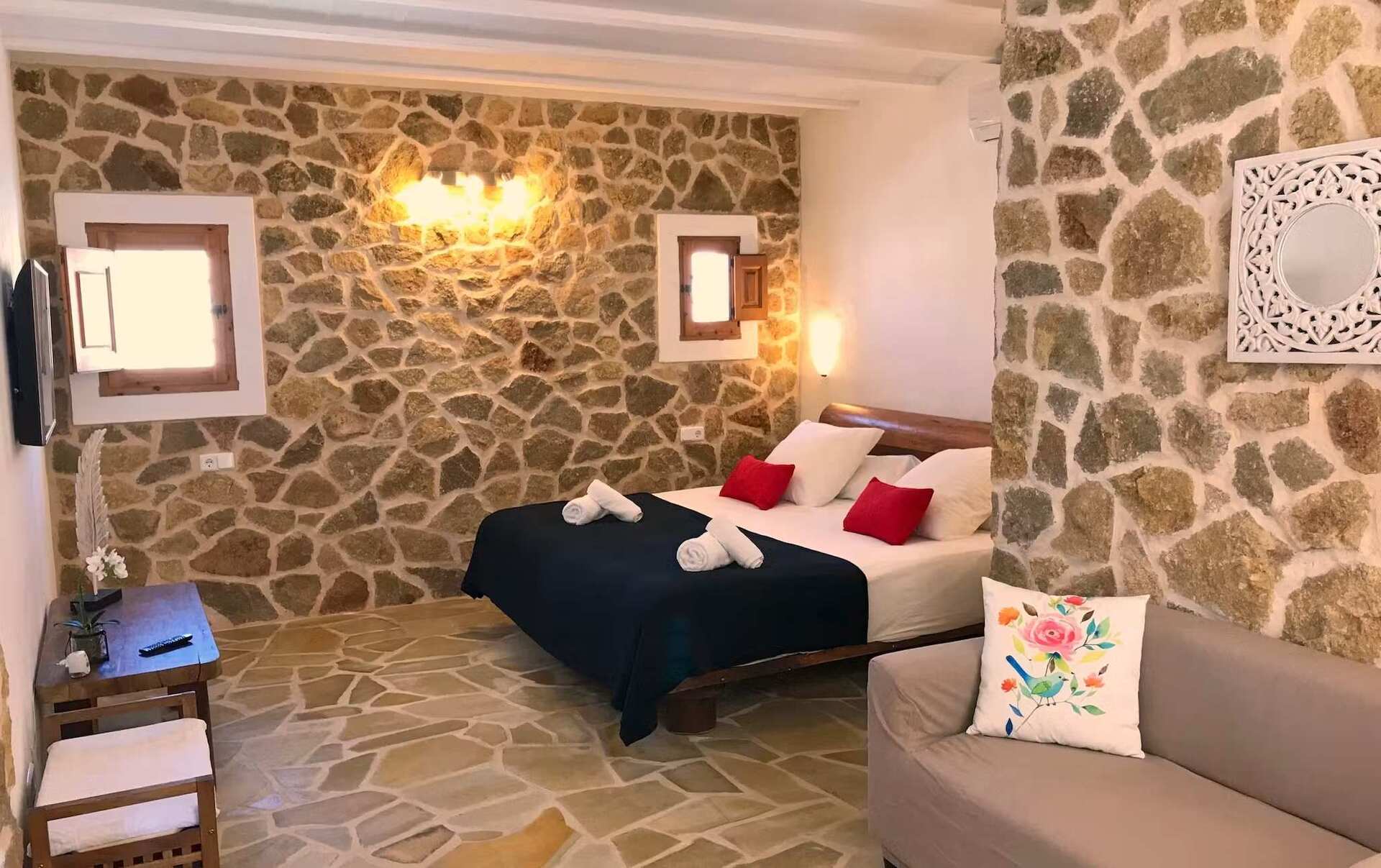 5 Star Villa La Verna Grande – An Elegant Ibiza Hideaway