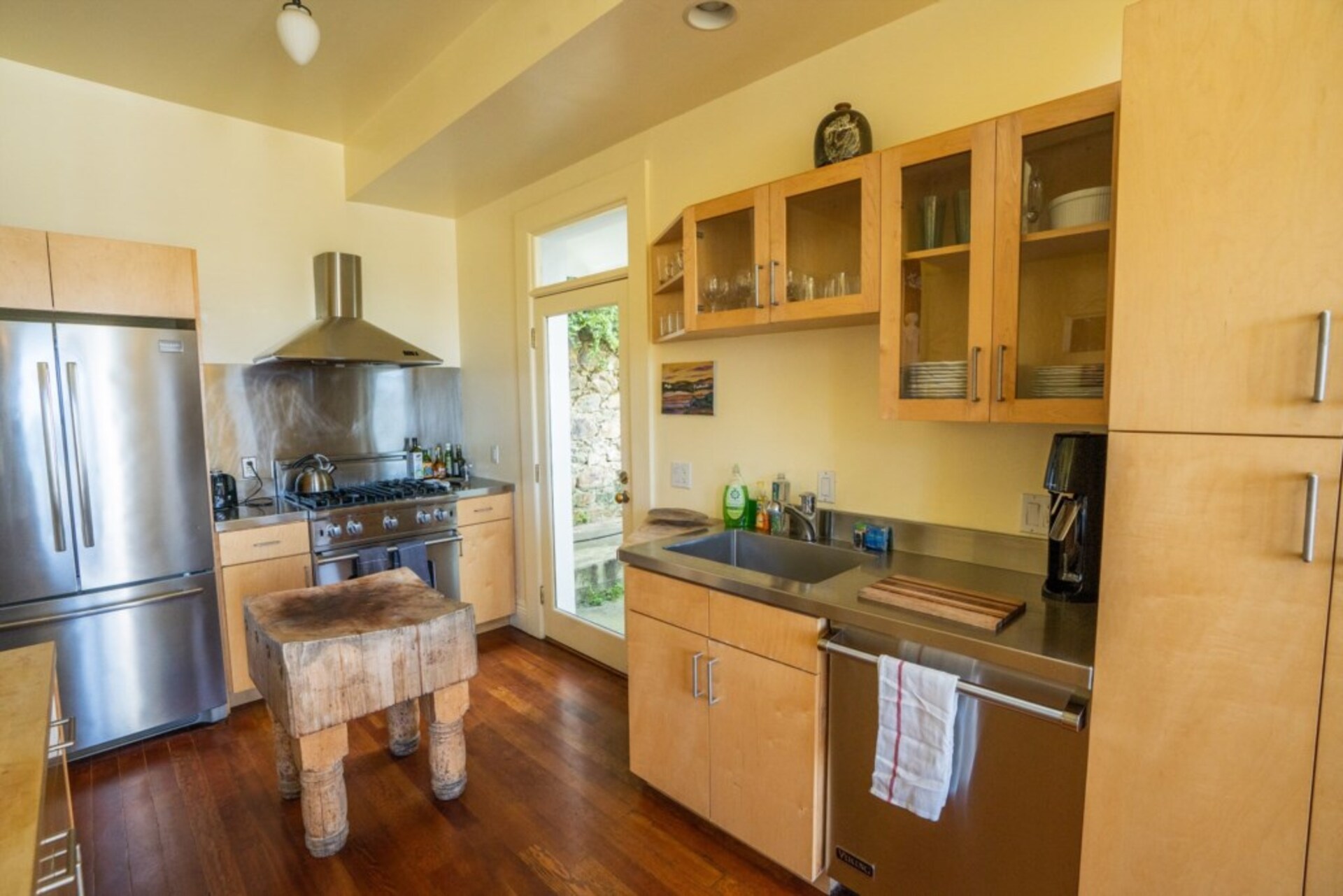 Rent this Luxury House with Superb Views, San Francisco House 1010