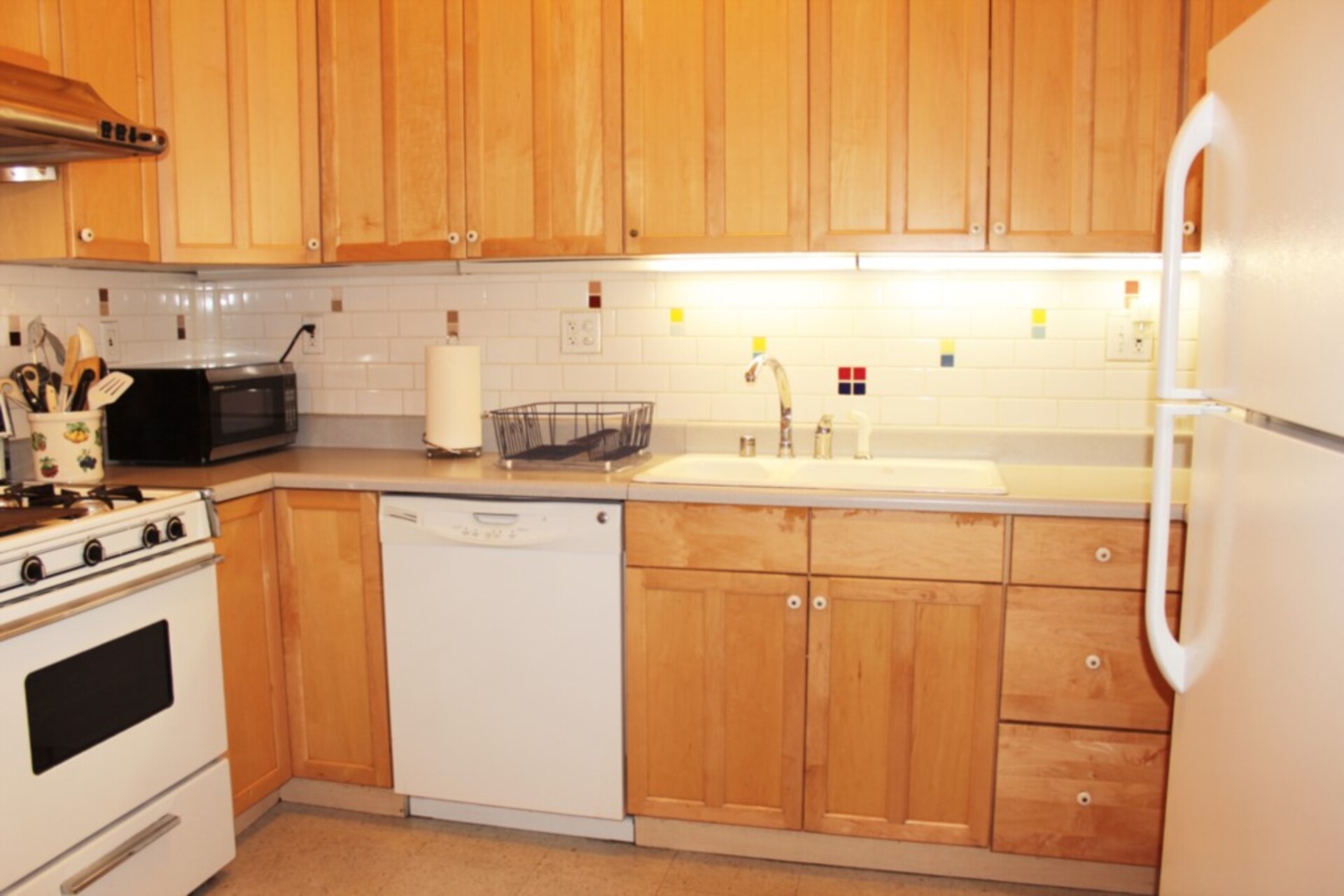 Rent this Luxury Apartment in Prime Location, San Francisco Apartment 1022