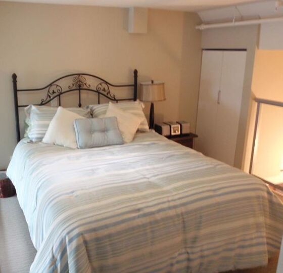 Luxury 5 Star Apartment near the Waterfront, Vancouver Island Apartment 1002