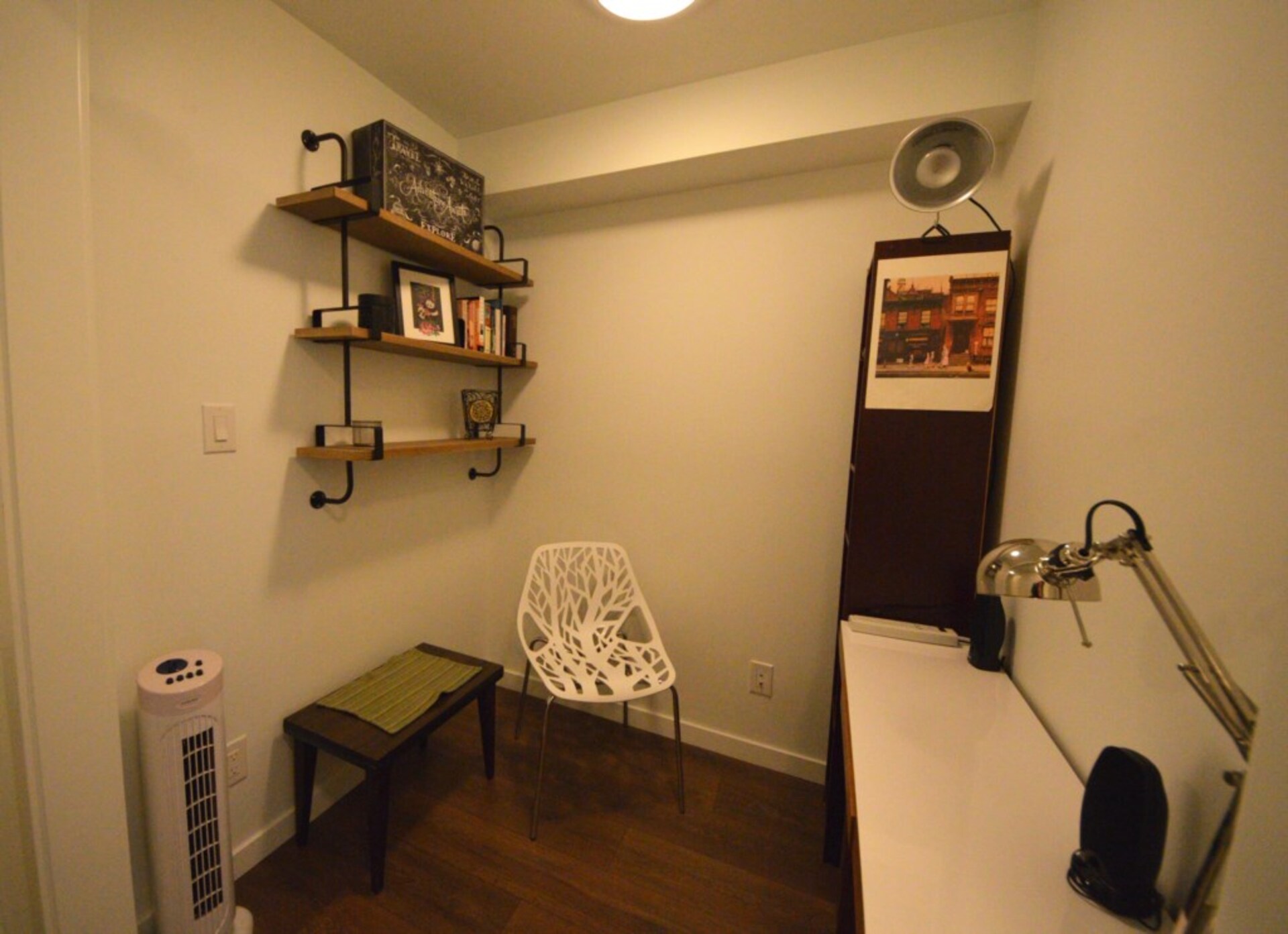 Rent this Luxury Apartment in a Prime Locations, Vancouver Island Apartment 1008