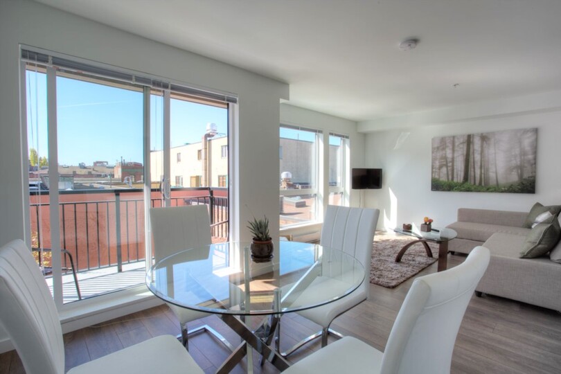 The Ultimate Holiday Home in Victoria, Vancouver Island Apartment 1009