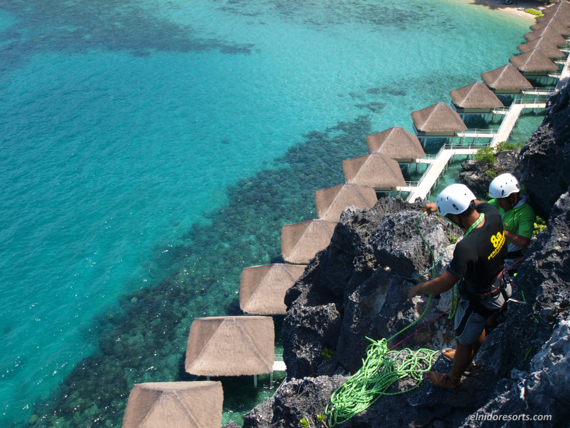 5 Star Exclusive Water Cottage on Apulit Island Resort, El Nido Cottage 1001