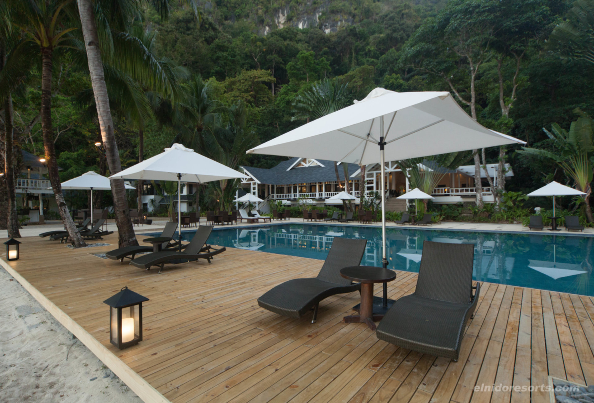 Exclusive Water Cottage with Superb Views on Lagen Island Resort, El Nido Cottage 1009