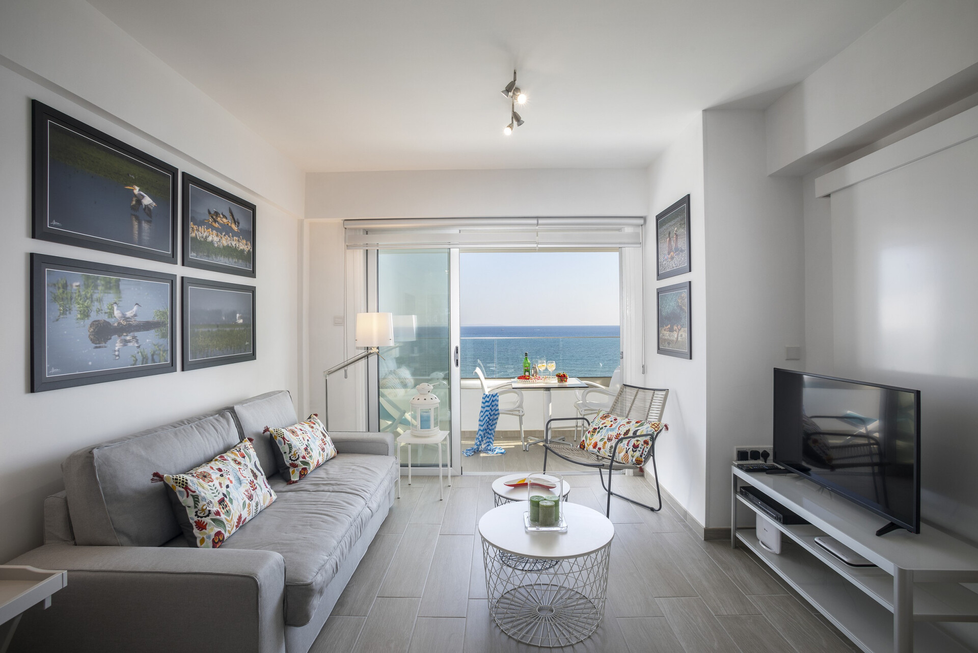 You Will Love This Luxury Apartment on the beach, Larnaca Apartment 1386