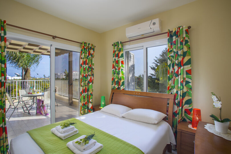 You and Your Family will Love this Villa close to the beautiful town of Ayia Napa, Ayia Napa Villa 1365