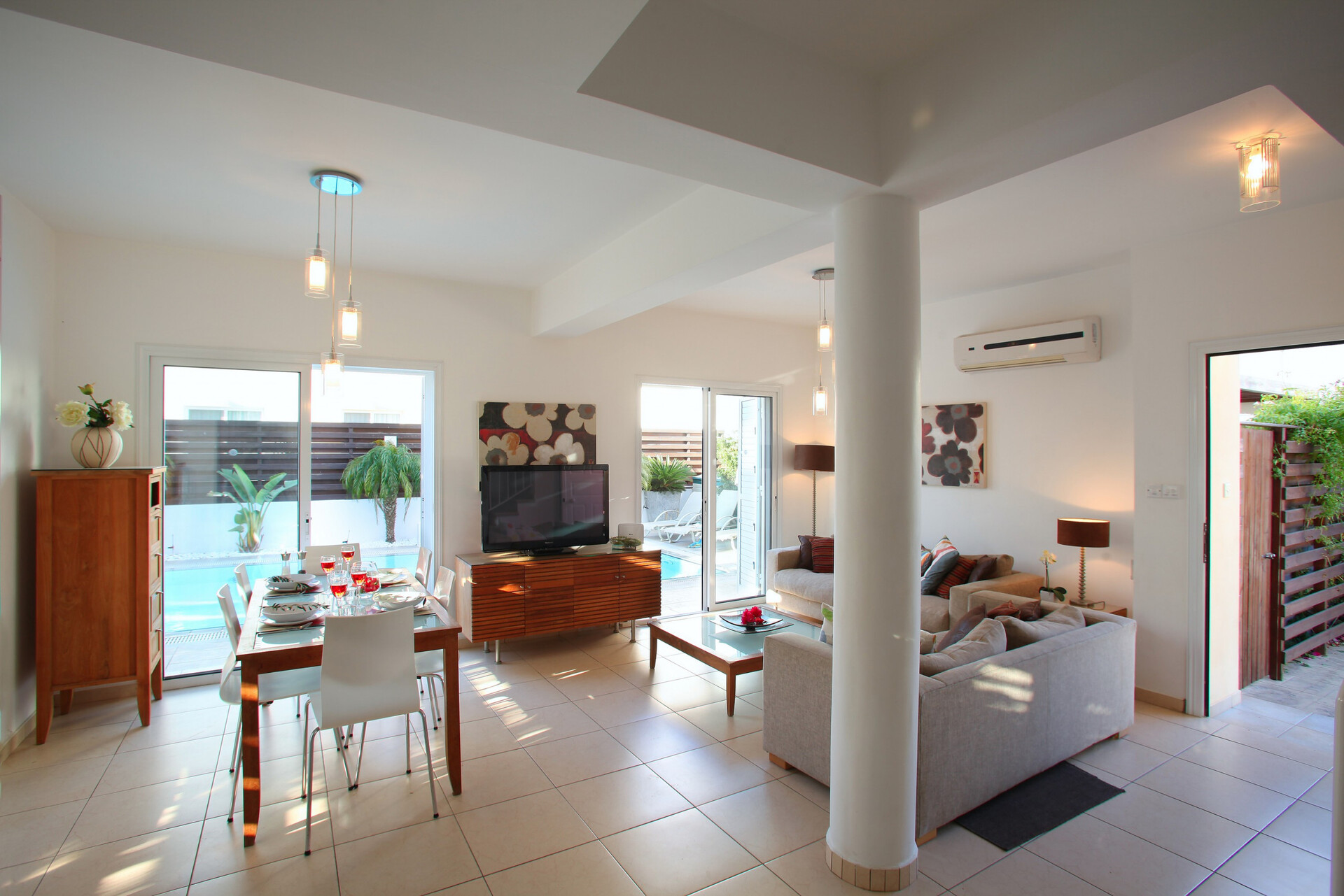 Imagine You and Your Family Renting this Luxury Villa in Protaras, Protaras Villa 1428