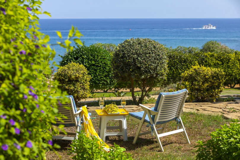 Imagine You and Your Family Renting this beachfront Home, Protaras Apartment 1450