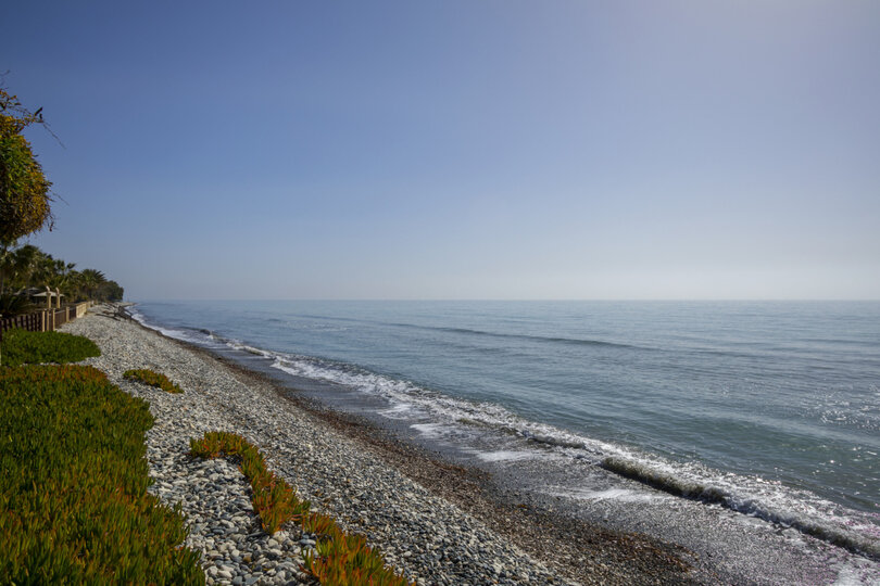 The Ultimate Guide to Renting Your Luxury 3 Bedroom Villa on the Beach, Larnaca Villa 1394