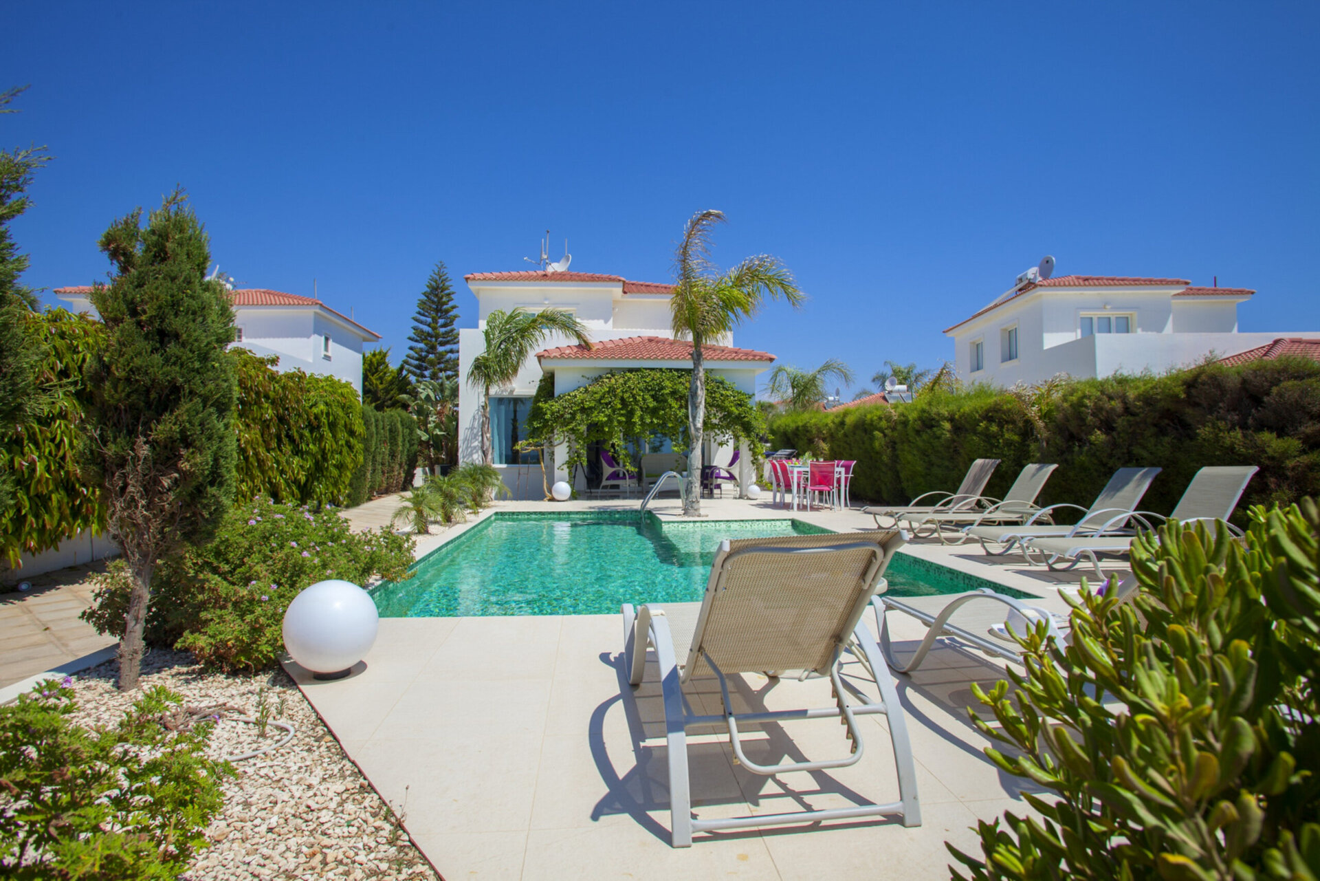Luxury 3 Bedroom Villa on the Beach, Ayia Napa Villa 1369