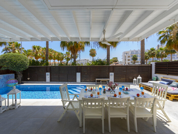 The Ultimate Guide to Renting Your Luxury 3 Bedroom Villa close to the Beach, Protaras Villa 1461