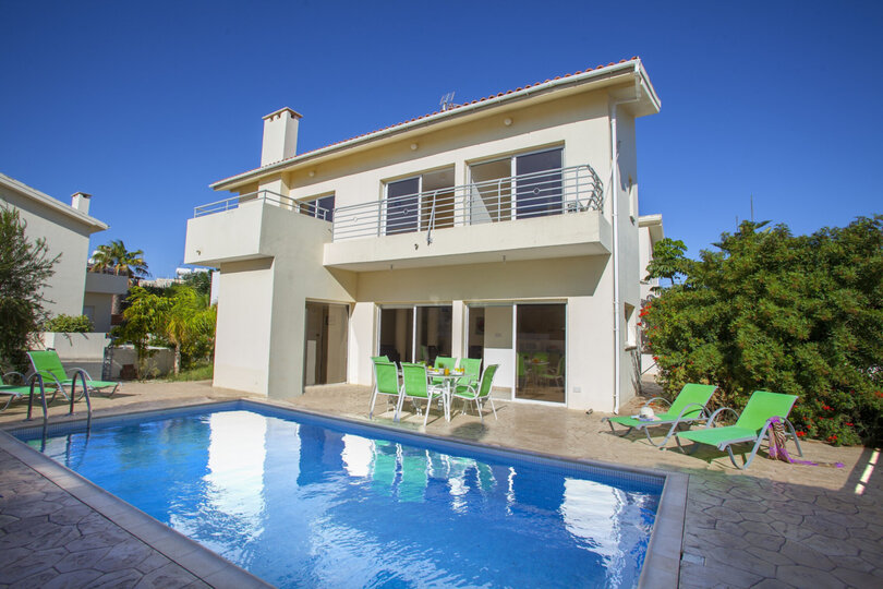 Imagine You and Your Family Renting this Luxury Villa in Protaras, minutes from the Beach, Protaras Villa 1477, Fig Tree Bay, Cyprus