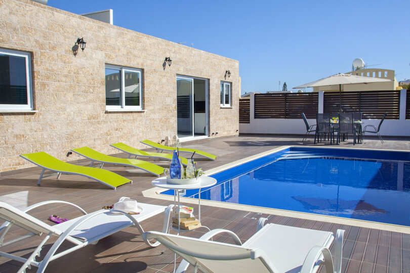 5 Star Villa with Private Pool, Protaras Villa 1482