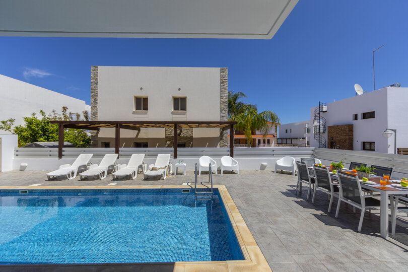 You and Your Family will Love this 5 Star Villa with Private Pool, Protaras Villa 1500