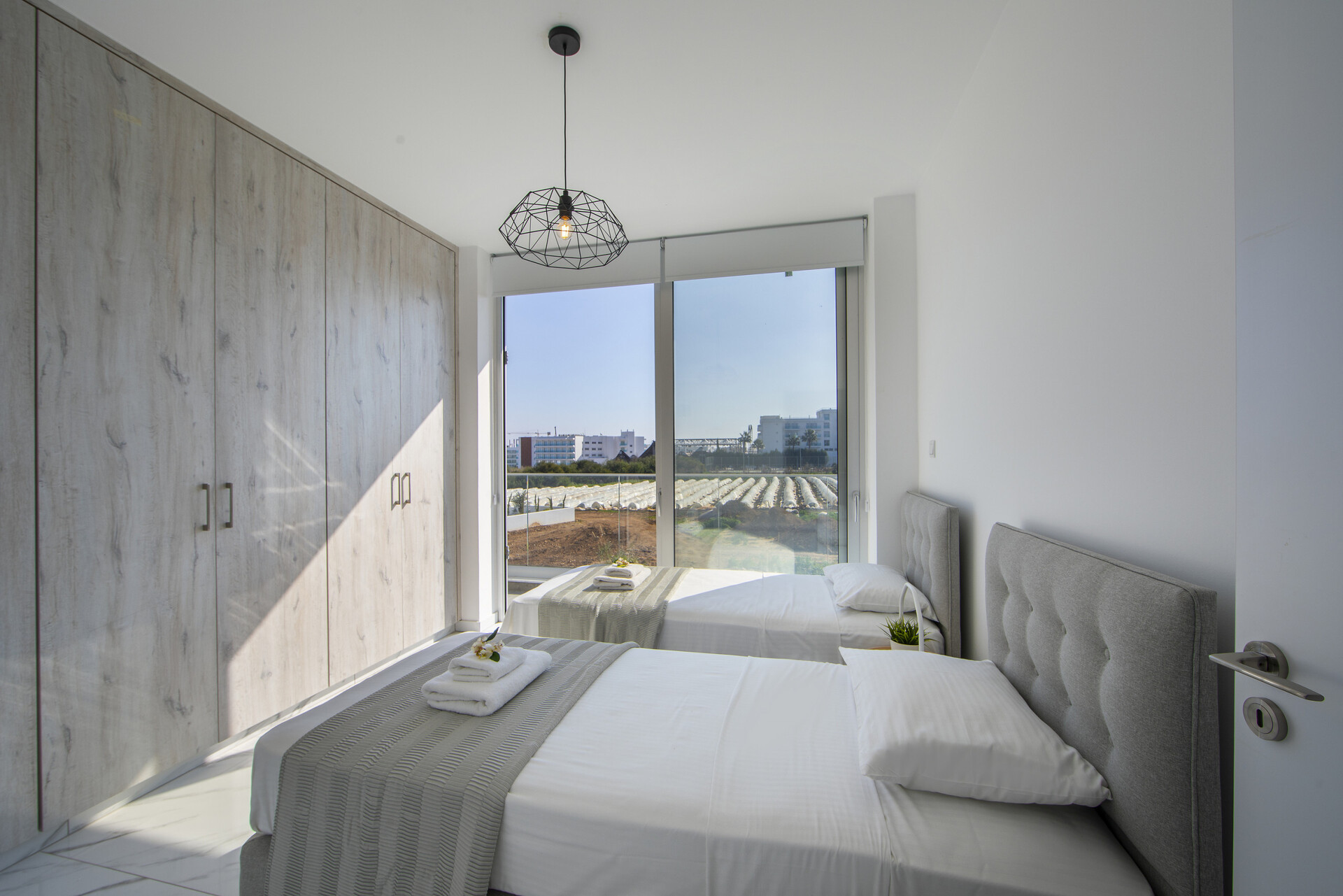 Imagine You and Your Family Renting this Luxury Villa in Protaras, minutes from the Beach, Protaras Villa 1503
