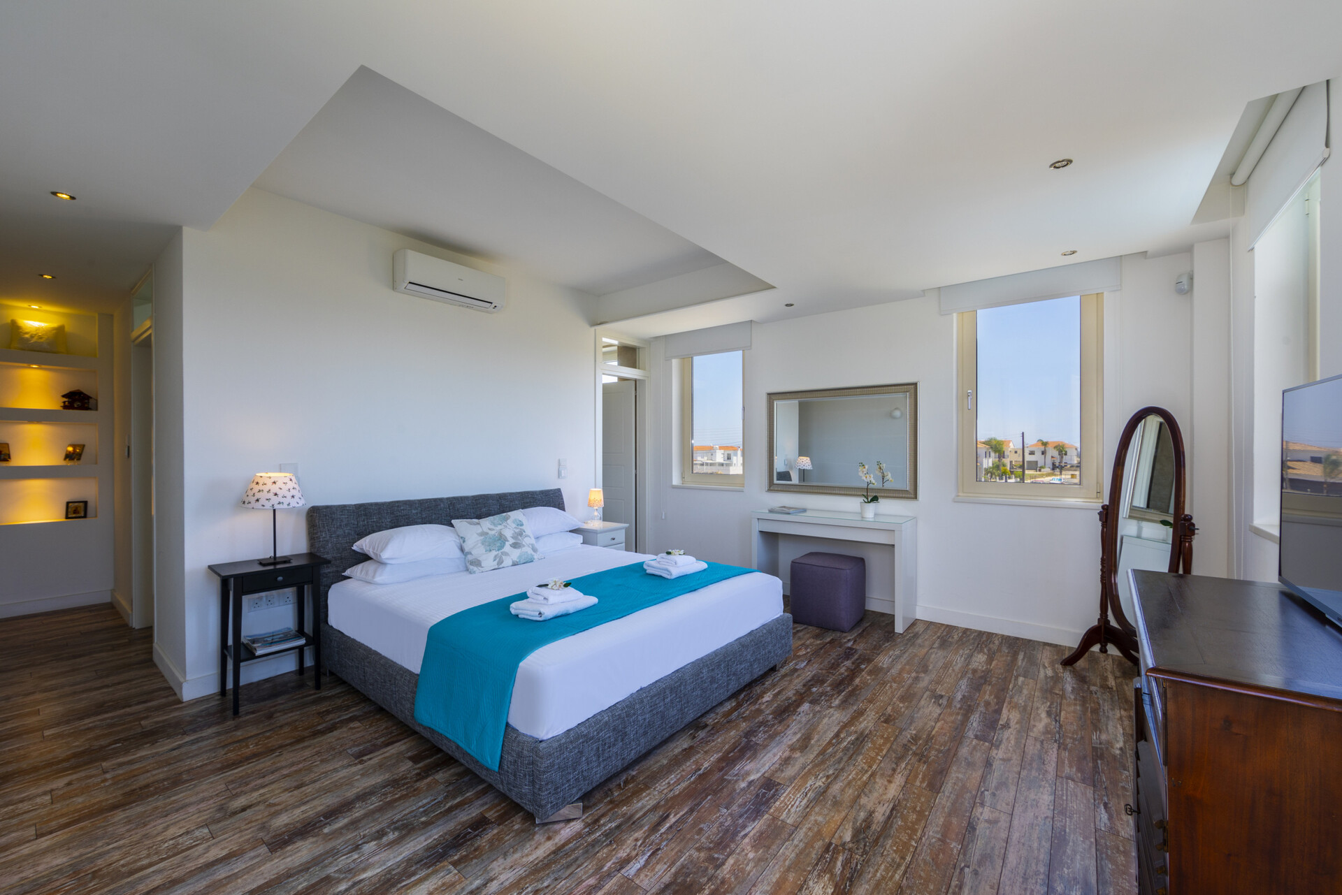 Picture Renting your 5 Star Villa with Beautiful Private Pool, Larnaca Villa 1397