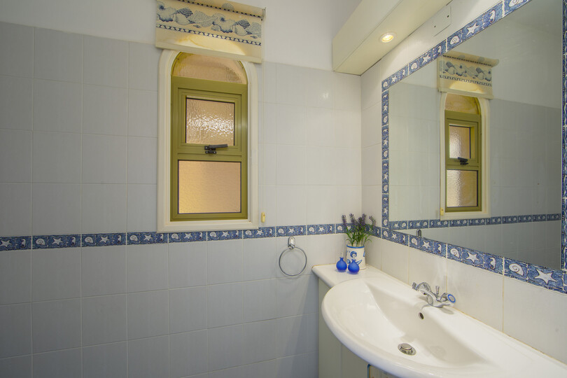 Beautiful Holiday Villa minutes from Sirina Bay, Protaras Villa 1515