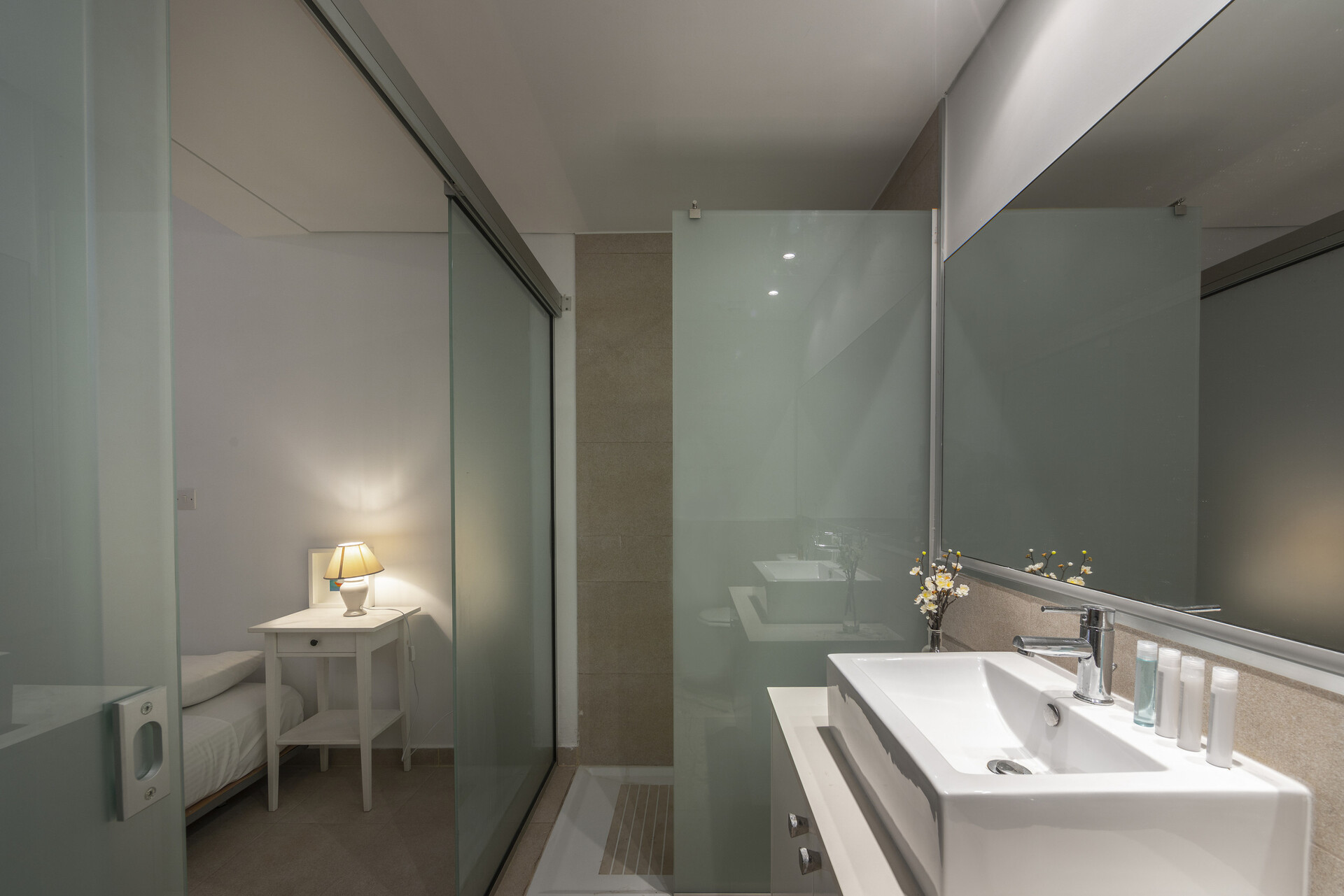 The Ultimate Guide to Renting Your Luxury 3 Bedroom Villa minutes from the Beach, Protaras Villa 1530