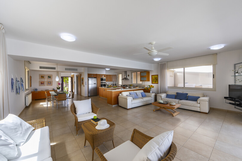 You and Your Family will Love this 5 Star Beachfront Villa, Protaras Villa 1536