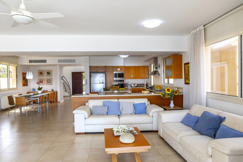 You and Your Family will Love this 5 Star Beachfront Villa, Protaras Villa 1536
