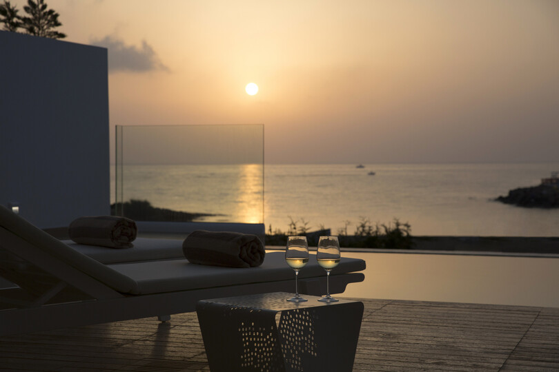 You and Your Family will love this Beachfront Villa, Protaras Villa 1539