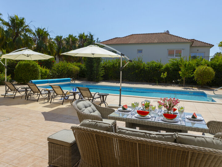 You and Your Family will love this Beachfront Villa, Larnaca Villa 1400