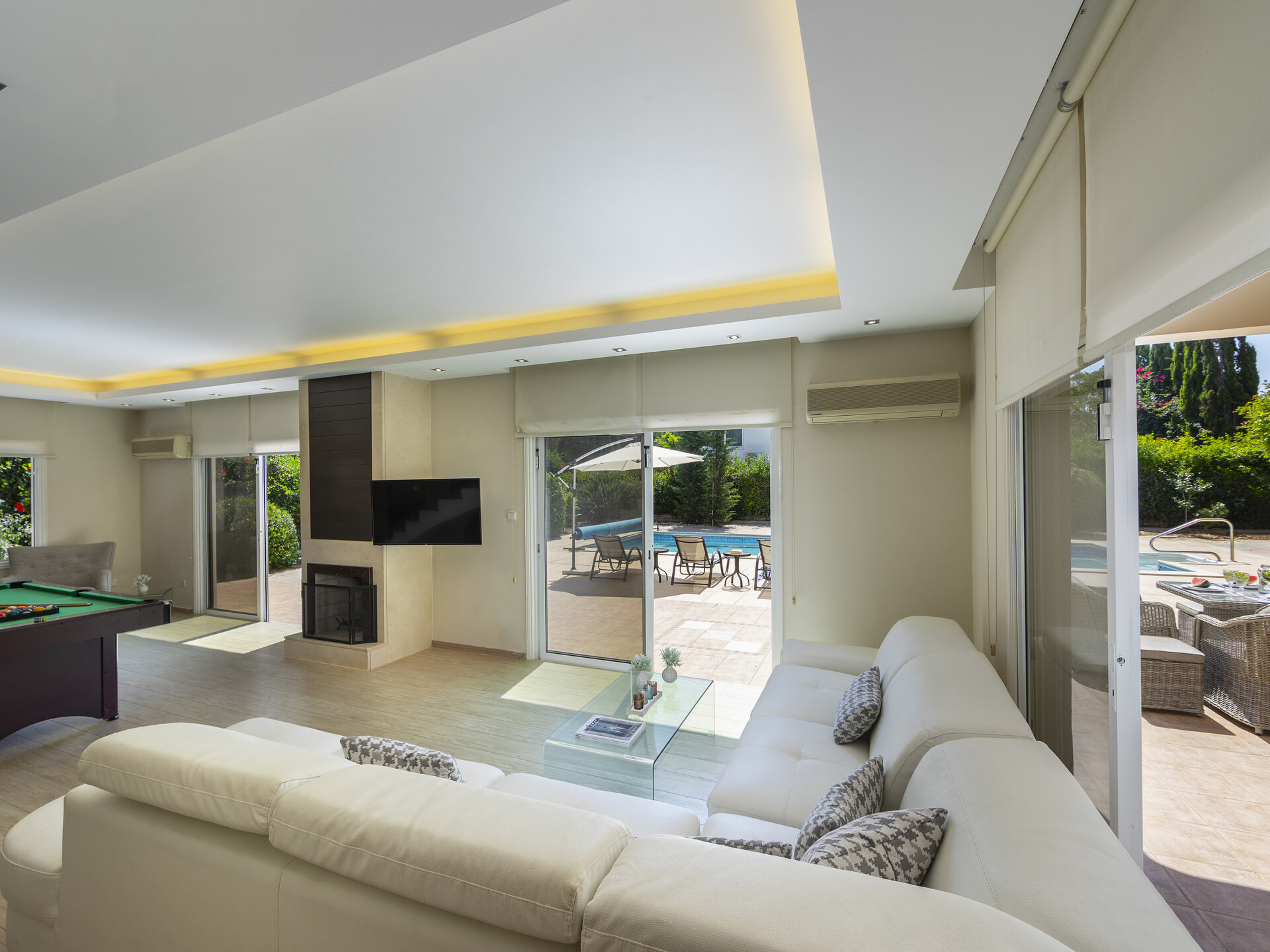 You and Your Family will love this Beachfront Villa, Larnaca Villa 1400