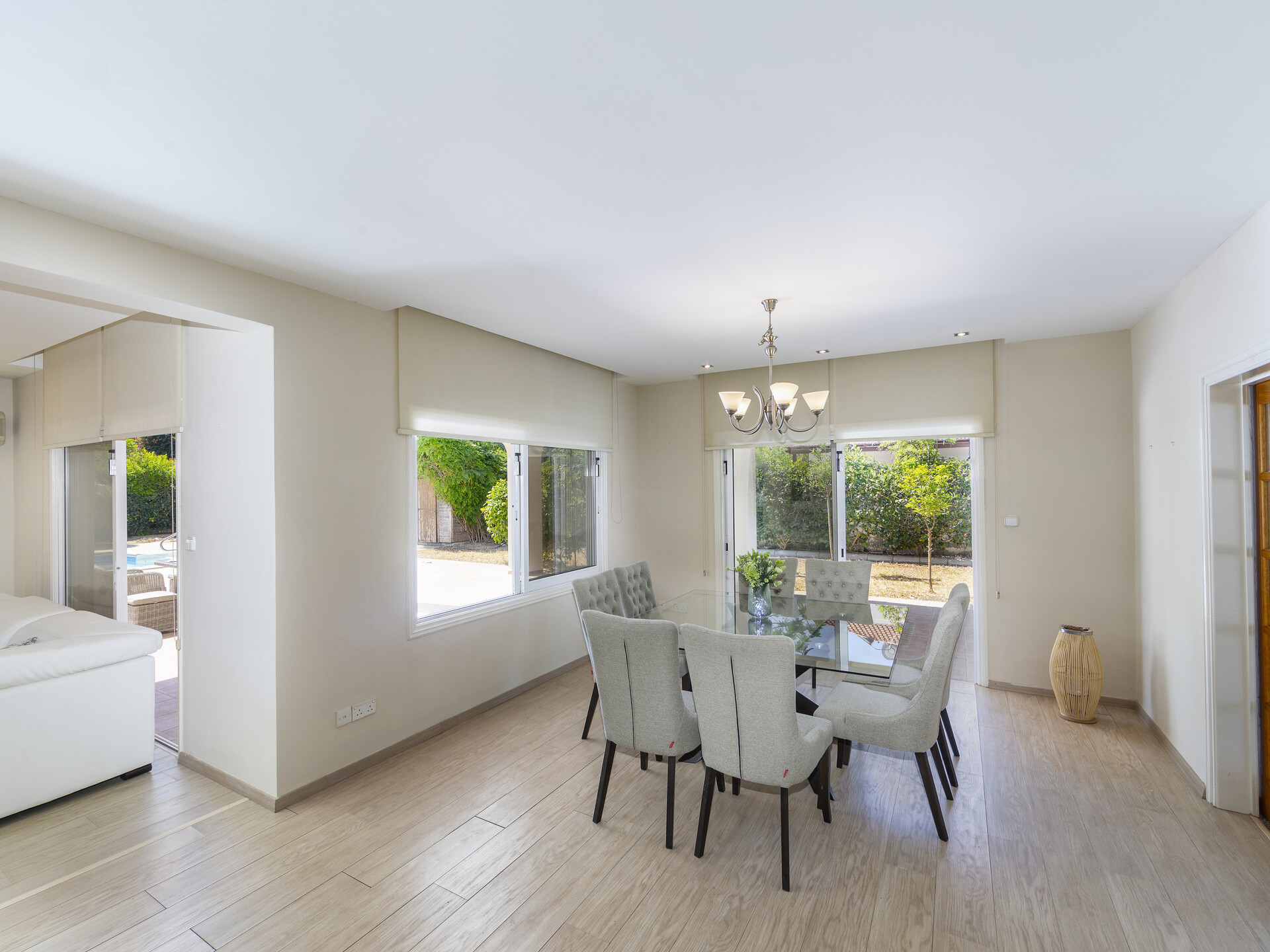 You and Your Family will love this Beachfront Villa, Larnaca Villa 1400